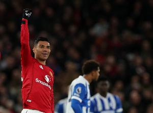 羅馬諾：曼聯(lián)希望續約卡塞米羅，但前提是他需要接受降薪